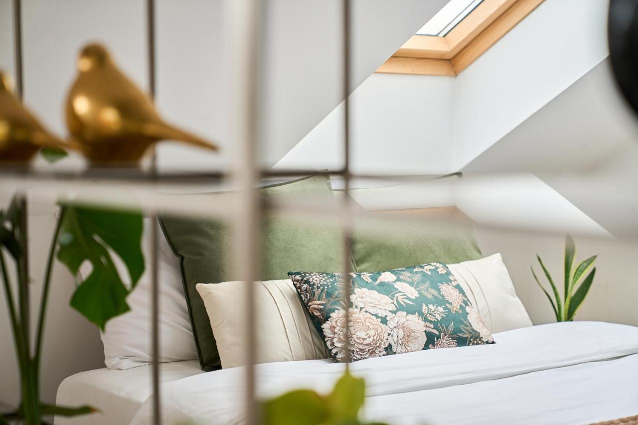 Apartament Flowers - Centrum Poznania ภายนอก รูปภาพ