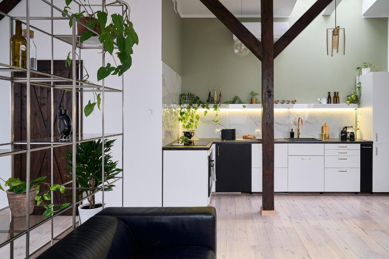 Apartament Flowers - Centrum Poznania ภายนอก รูปภาพ